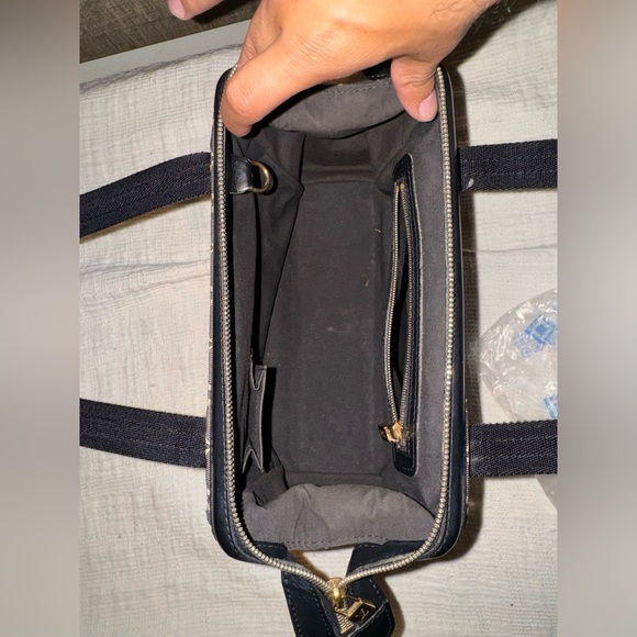 RARE - Louis Vuitton Mini Lin Josephine PM - Picture 4 of 16